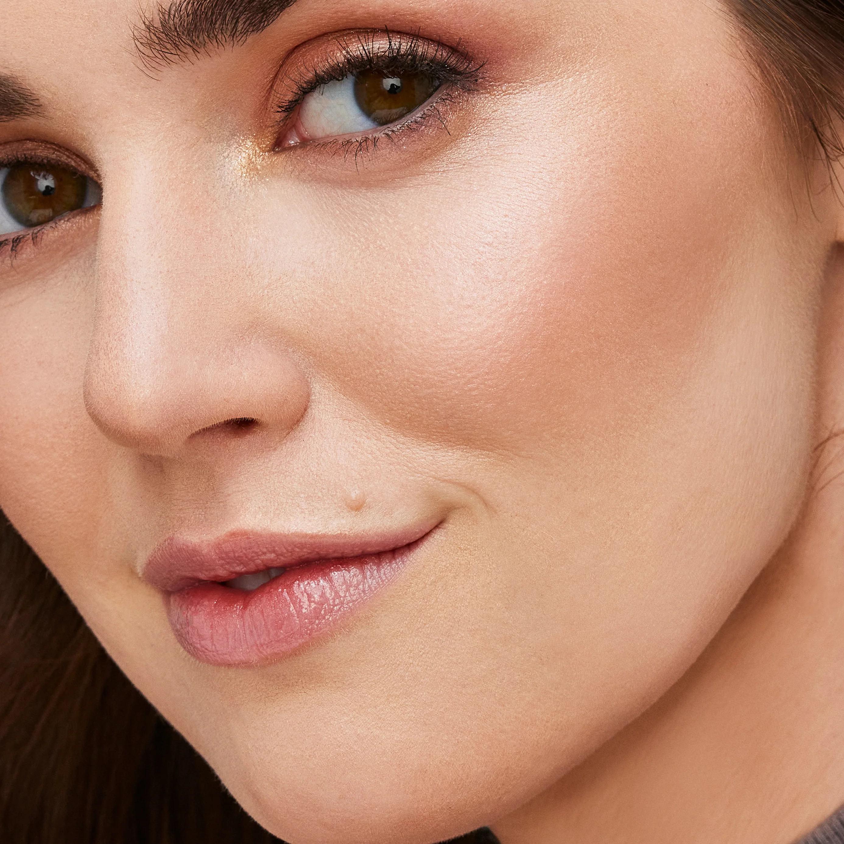 Glow Time® Bronzer Stick - Image 10