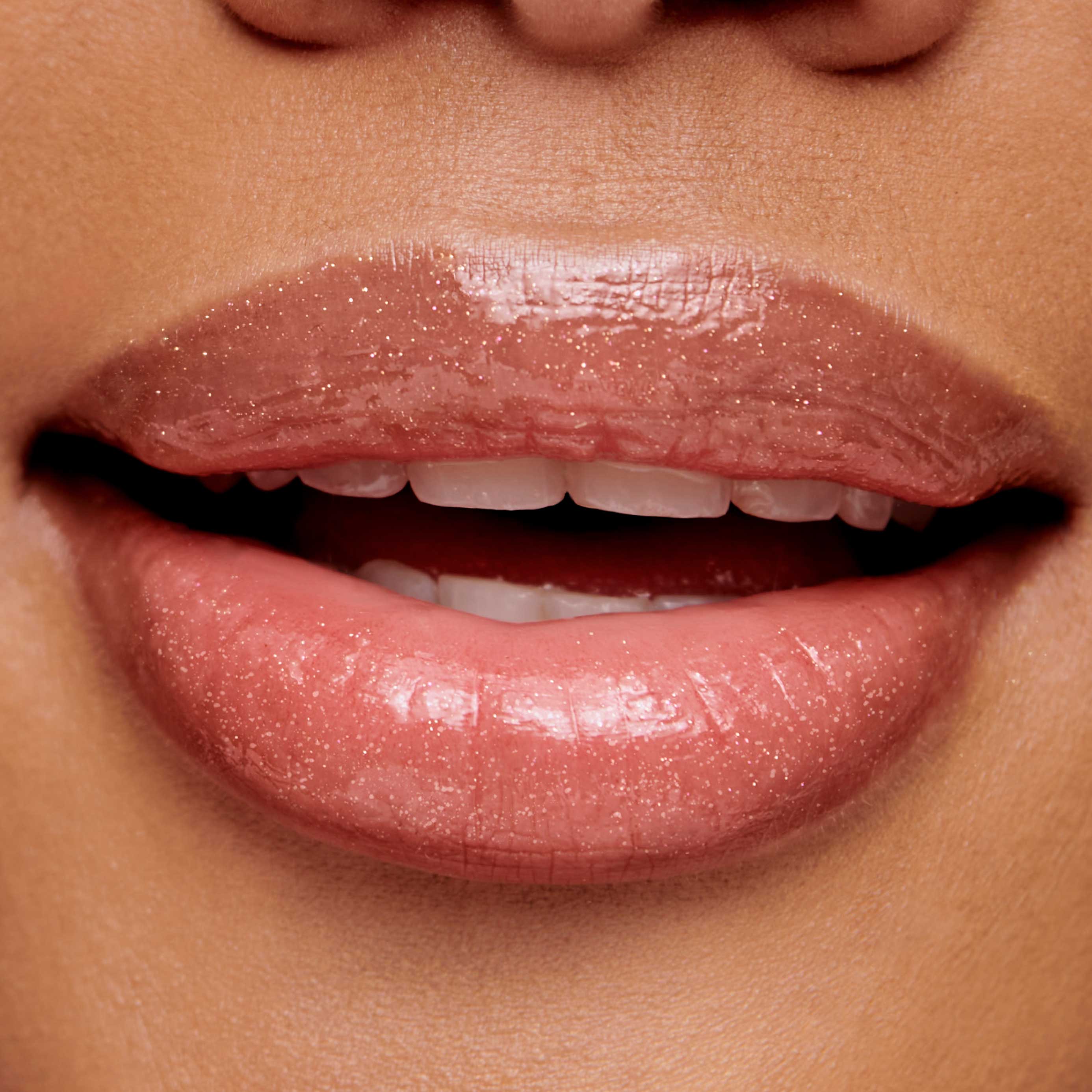 HydroPure™ Hyaluronic Acid Lip Gloss - Image 31